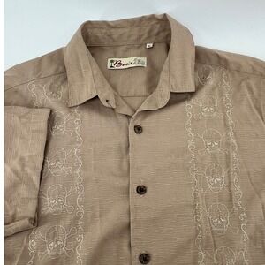 Basix Mens XL Tan Skull Crossbones Embroidered Short Sleeve Button Down Shirt